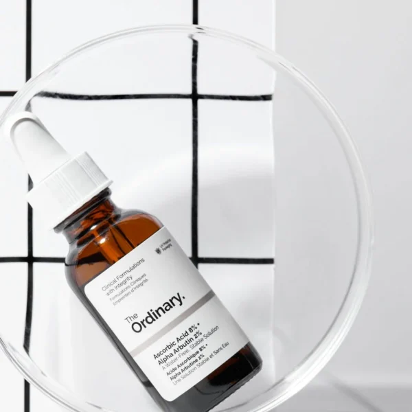 The Ordinary Vitamin C Ascorbic Acid 8% + Alpha Arbutin 2% 30ml - Image 2