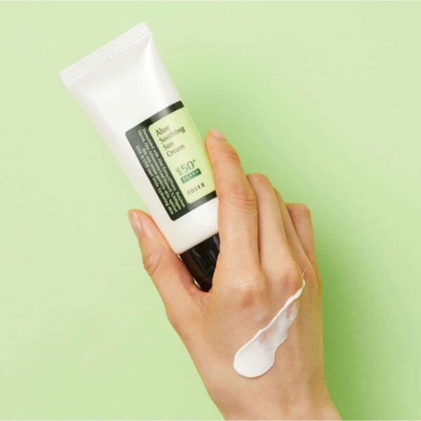 Cosrx Aloe Soothing Sun Cream SPF 50+ PA+++ 50ml - Image 4