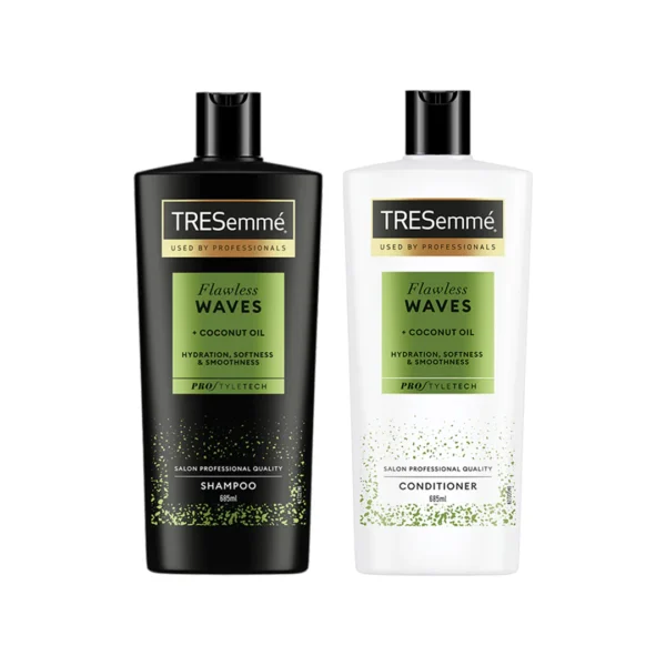 TRESemme Flawless Waves Coconut Oil Conditioner 685ml - Image 3
