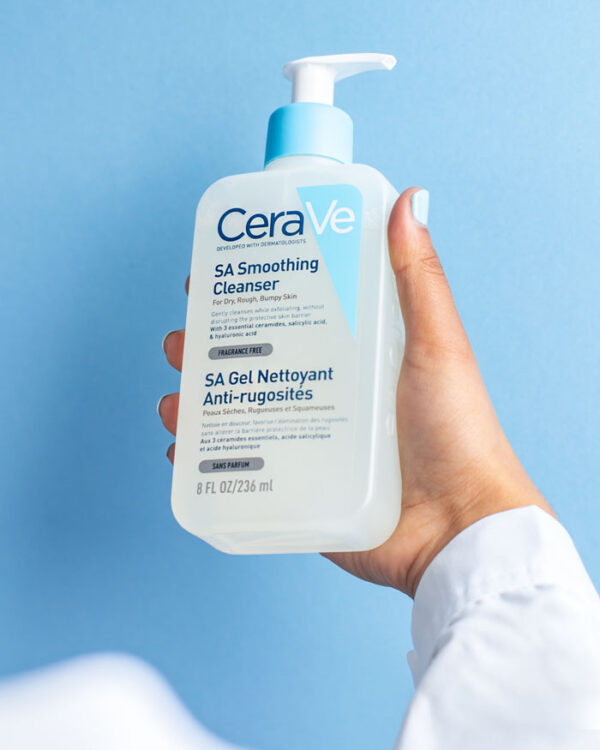 Cerave SA Smoothing Cleanser 236ml - Image 2