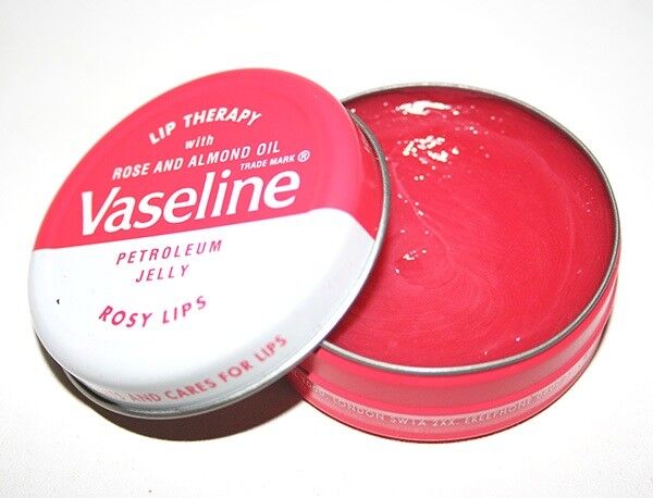 Vaseline Rosy Lips Lip Balm - Image 3